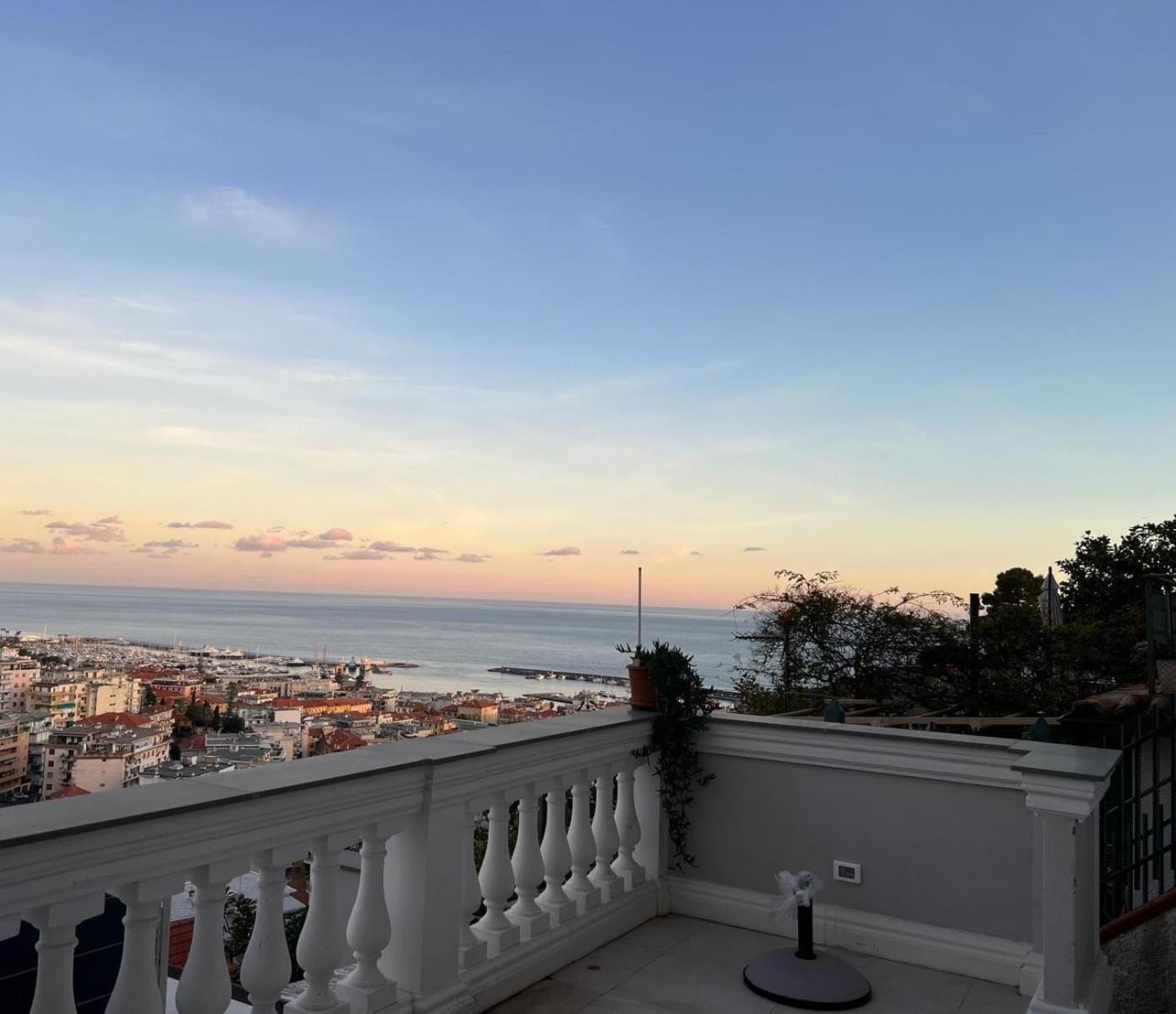 Apartamento Loft 6 Di Cuori San Remo Exterior foto